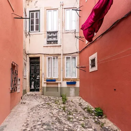 Guestready - Bright And Charming For 2 - Alcantara Lisbon